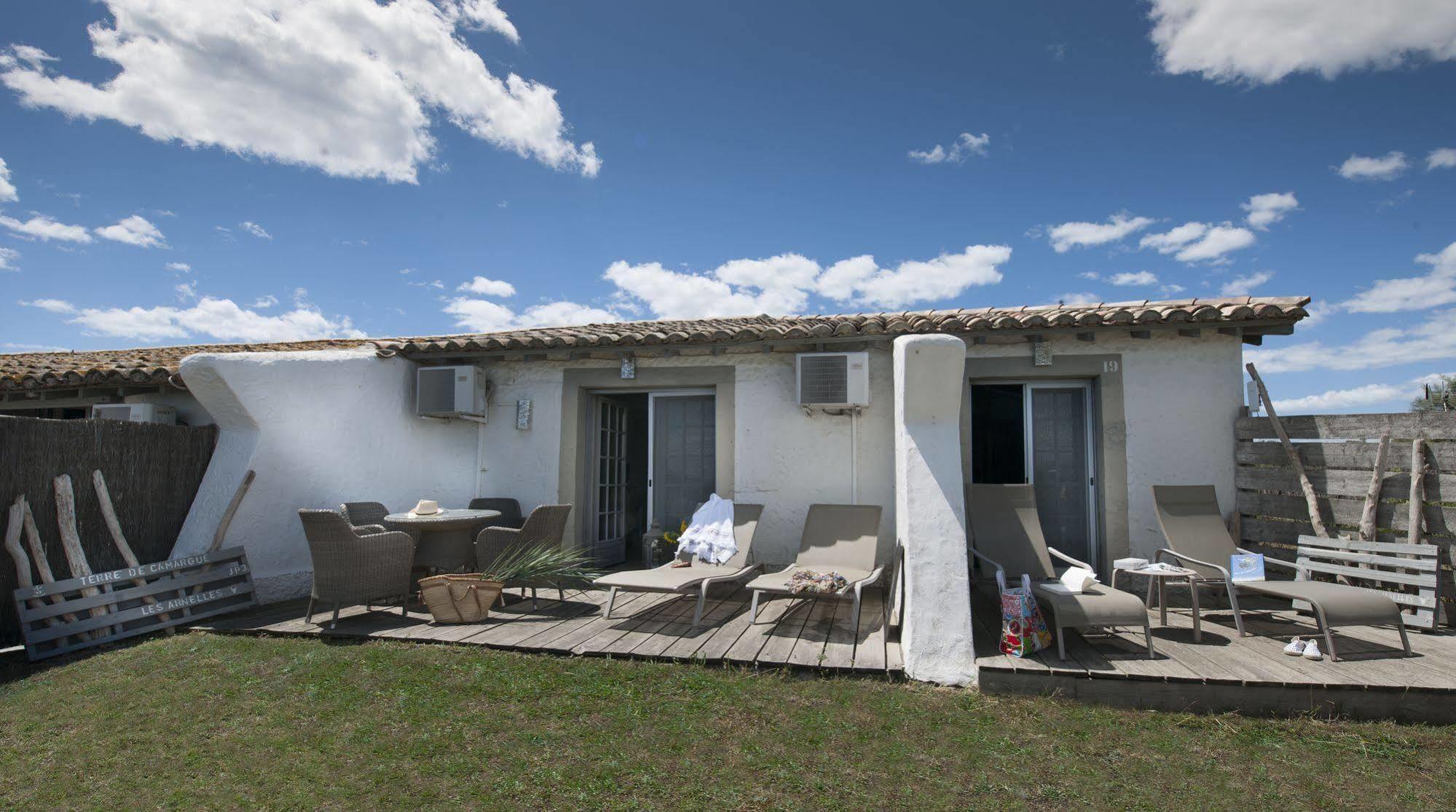 Hotel Restaurant Les Arnelles Saintes-Maries-de-la-Mer Luaran gambar